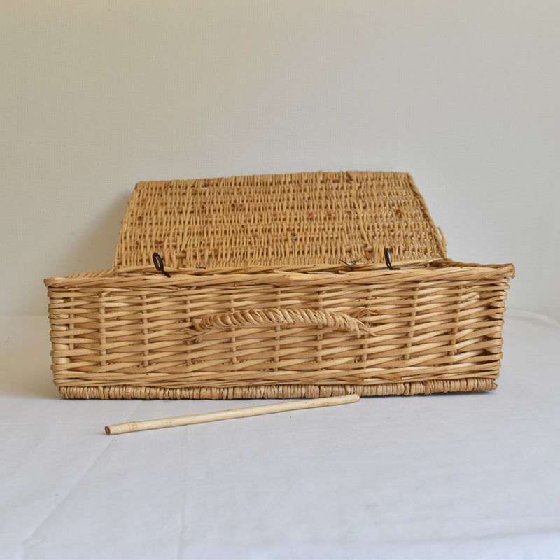 Vintage Picnic Basket A