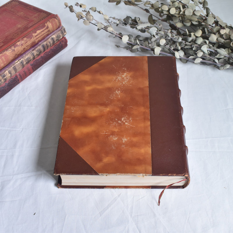 Vintage Book Le Pays de France