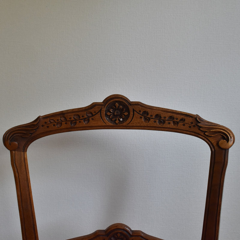 アンティーク　チェア