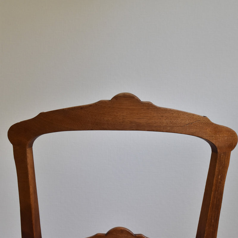 アンティーク　チェア