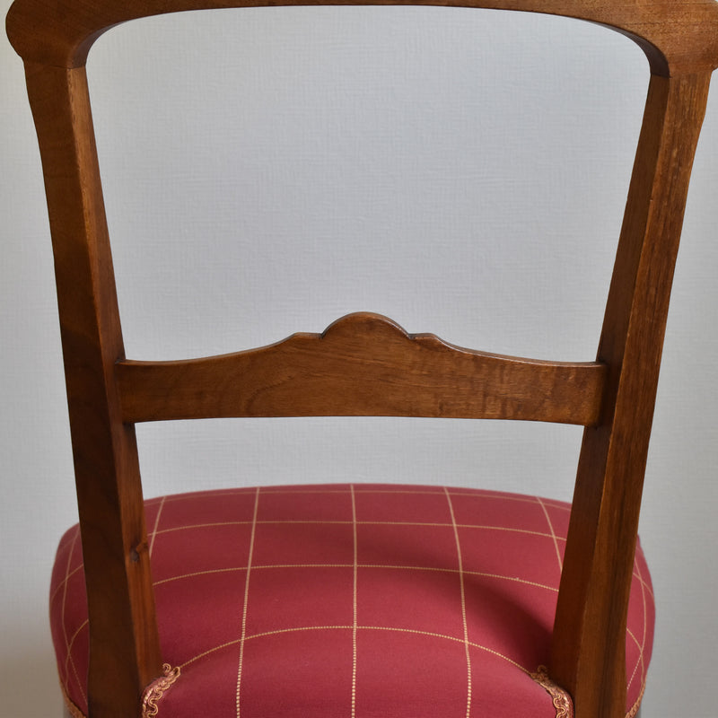 アンティーク　チェア