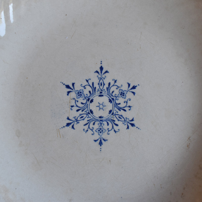 Antique deep dish large U&C Sarreguemines Moustiers