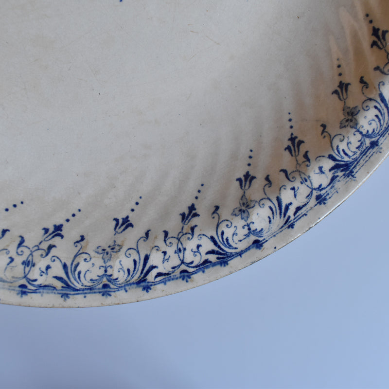 Antique deep dish large U&C Sarreguemines Moustiers