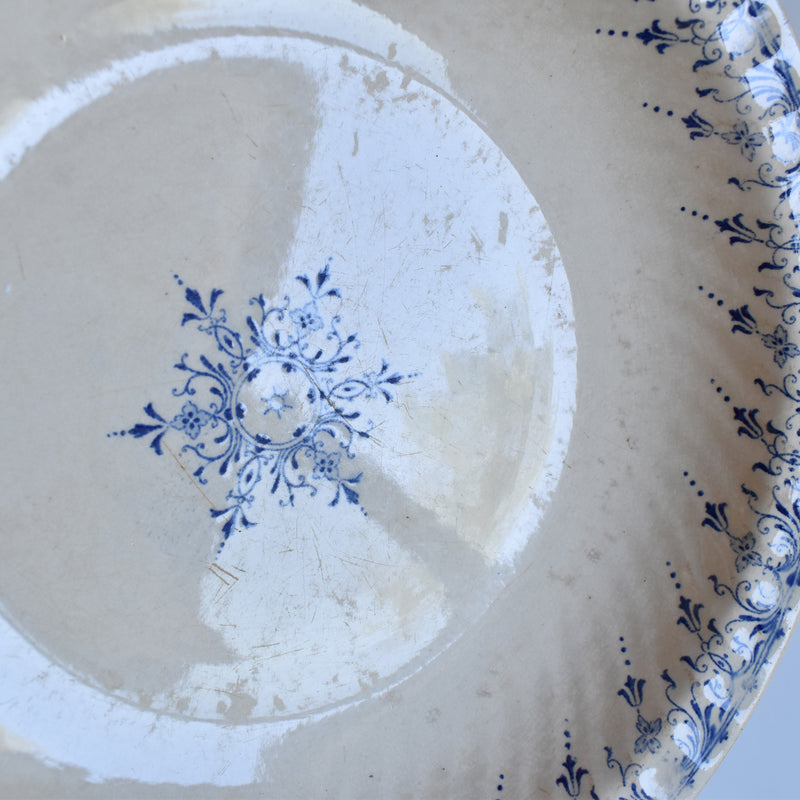 Antique deep dish large U&C Sarreguemines Moustiers