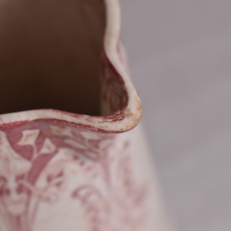 Antique Pitcher, Creil et Montereau, Labrador