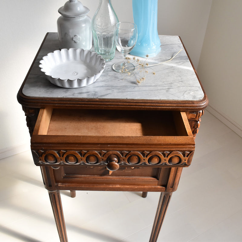 ヴィンテージ　ナイトテーブル マーブルトップ