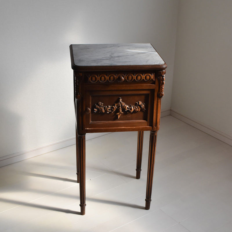 ヴィンテージ　ナイトテーブル マーブルトップ