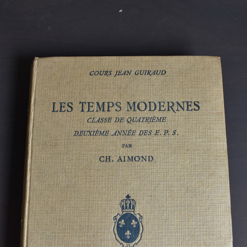 Vintage book: Les Temps Modernes