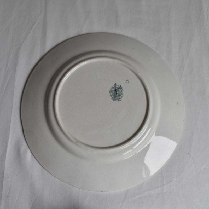 Antique Plate Saint-Amand Moscou F