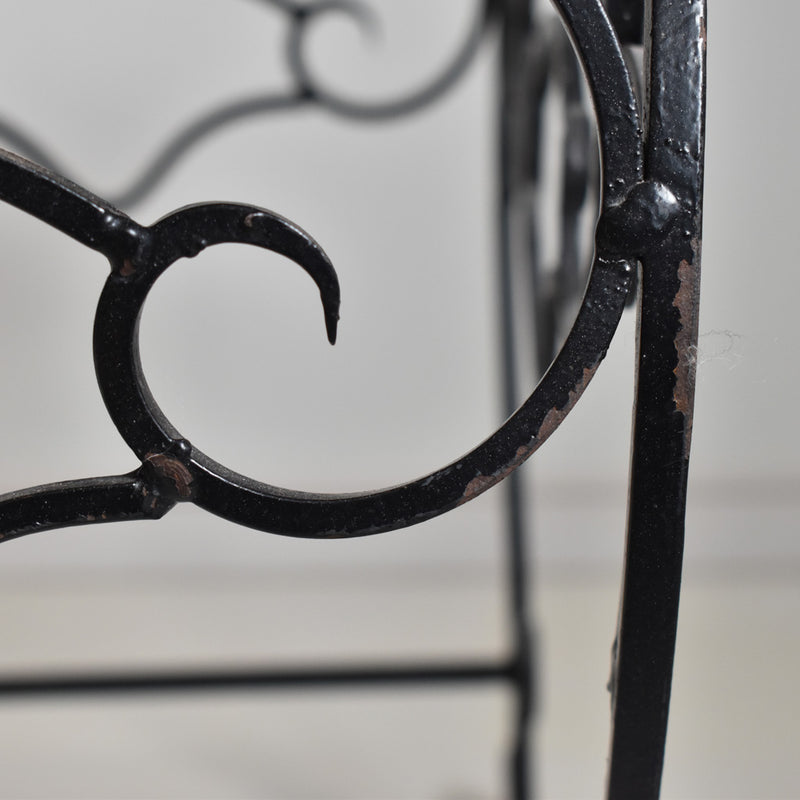 Vintage nesting tables