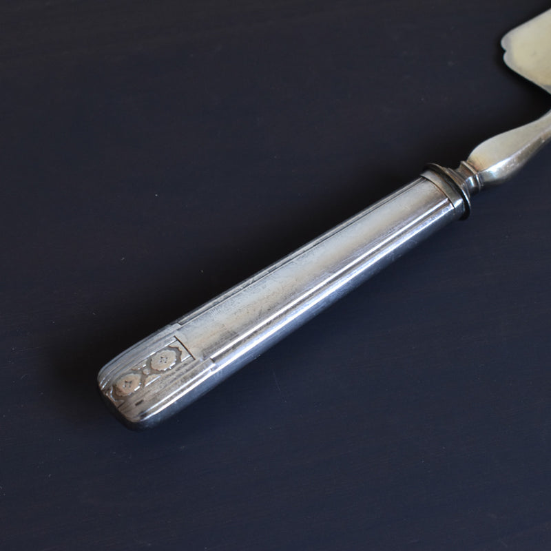 Cake server, silver