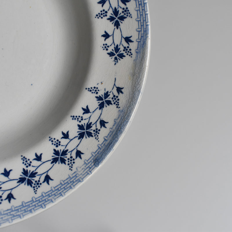 Vintage Deep Dish Moulin des Loups Bleuets H