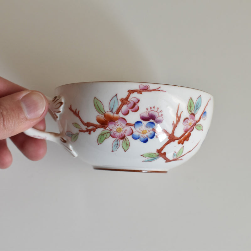 Antique Cup & Saucer Sarreguemines Minton 252 C