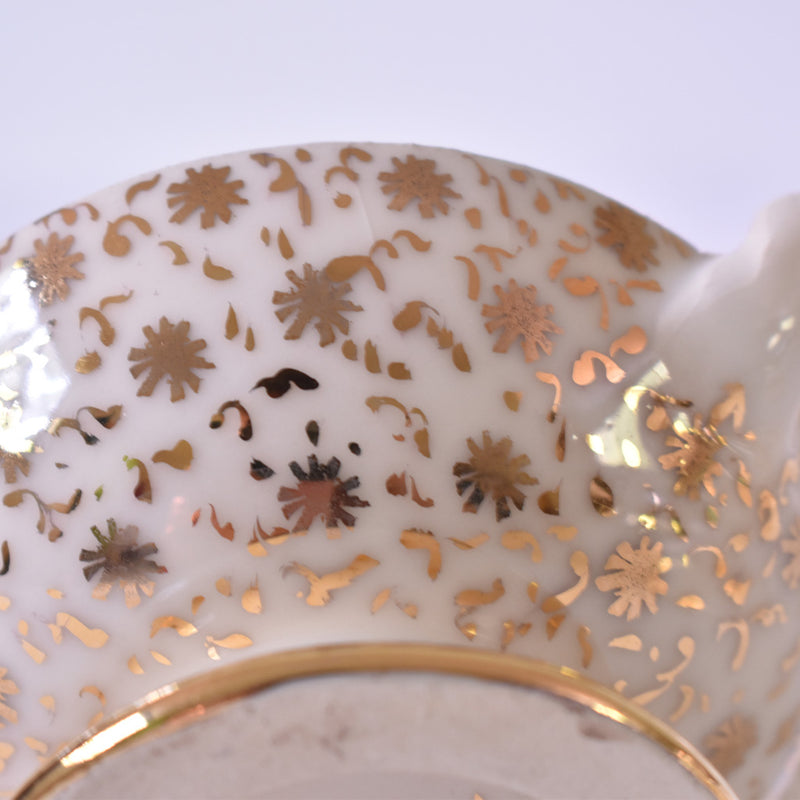 ドラサンヴァル  ヴィンテージ  ボンボニエール　ホワイトフラワー　装飾アップ