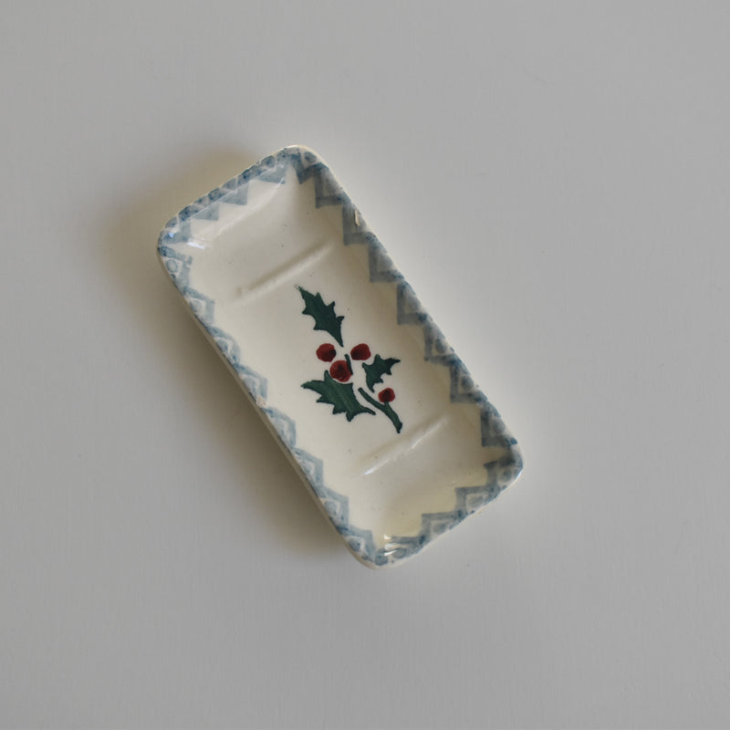 Antique Doll Toiletries Set - Houx (Holly)