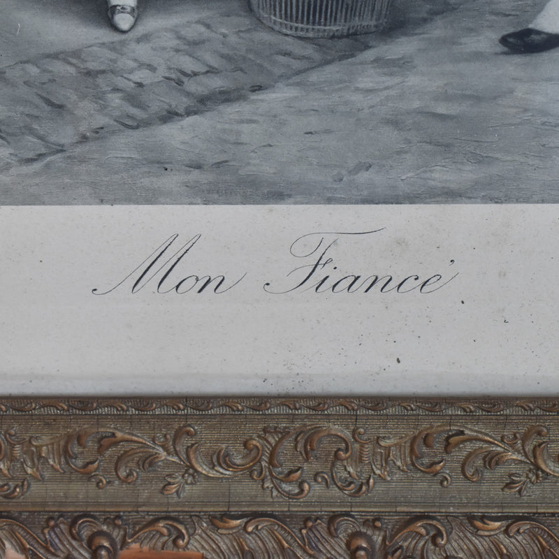 Antique frame with picture, Mon fiancé