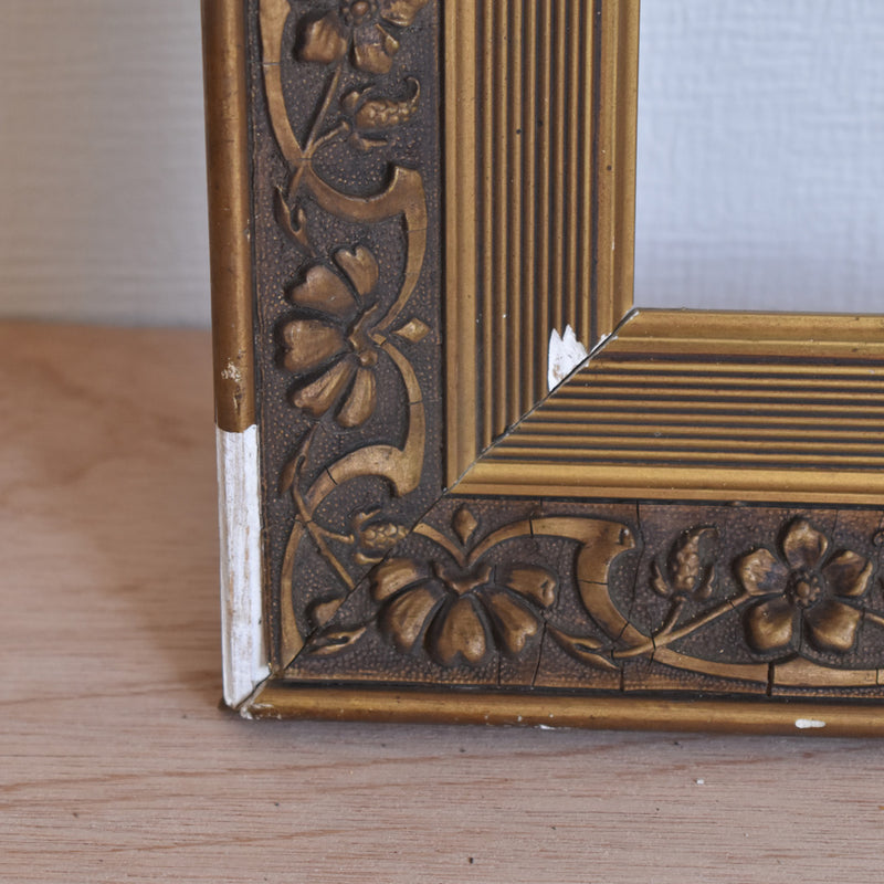 Antique Frame - Square Flower Motif