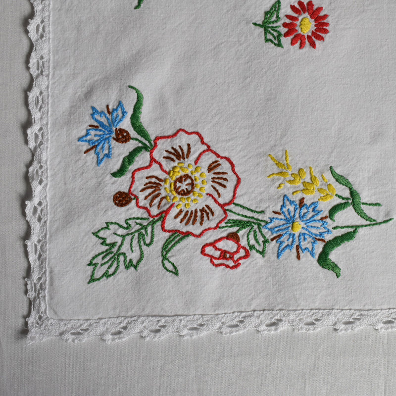 ヴィンテージテーブルセンター　花のブーケ