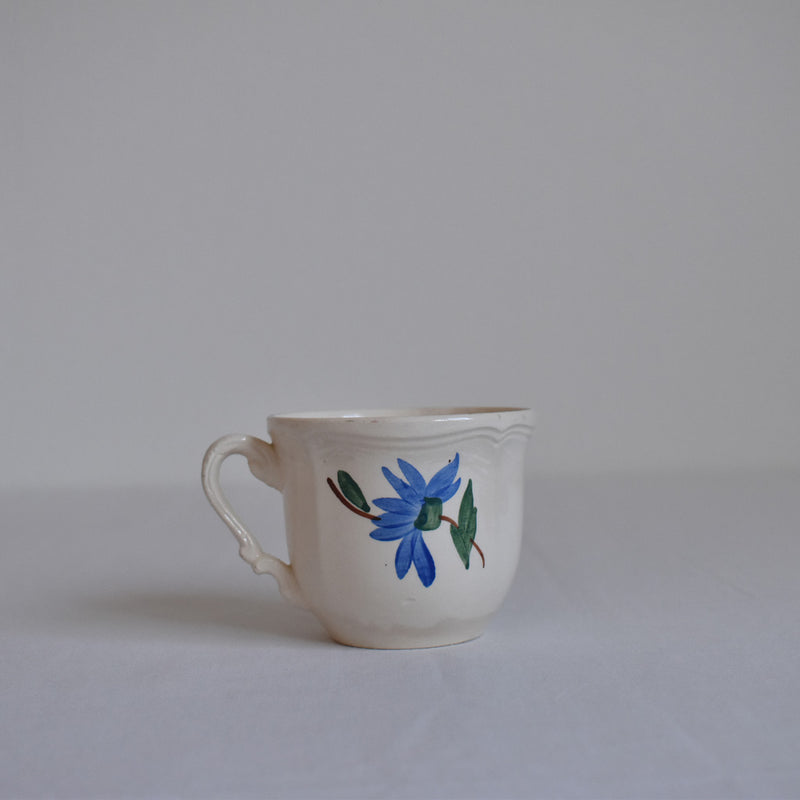 Vintage Digoin & Sarreguemines Cup - Fleur A Scalloped Rim