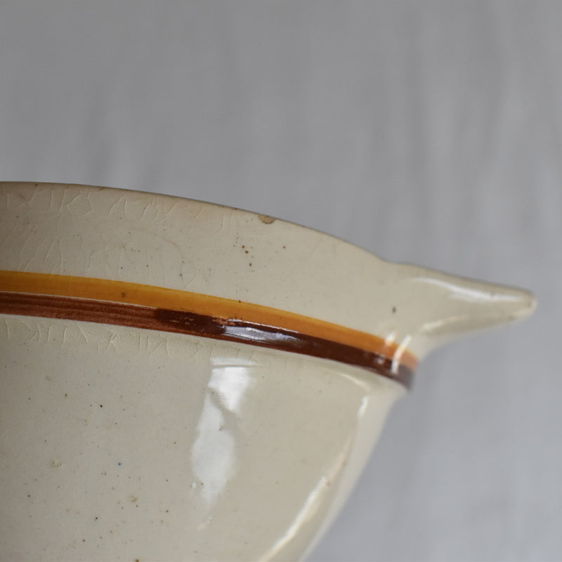 Vintage Bowl, Digoin & Sarreguemines, oreille A (on display at Osaka store)