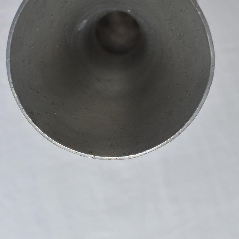 ヴィンテージピューター 花瓶 Rose Design(大阪店に展示中）