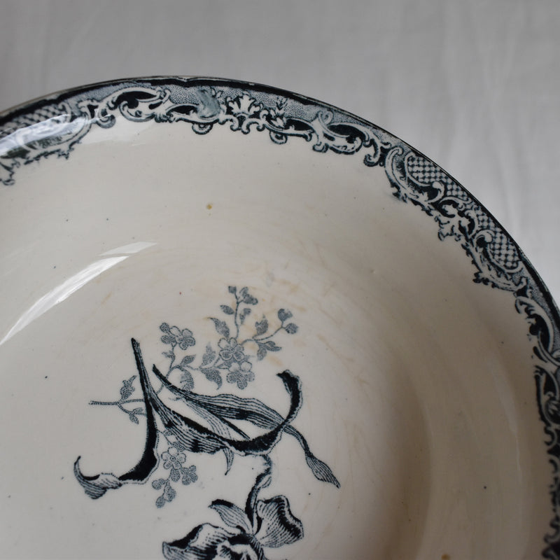 Antique Bowl - Sarreguemines Fontanges