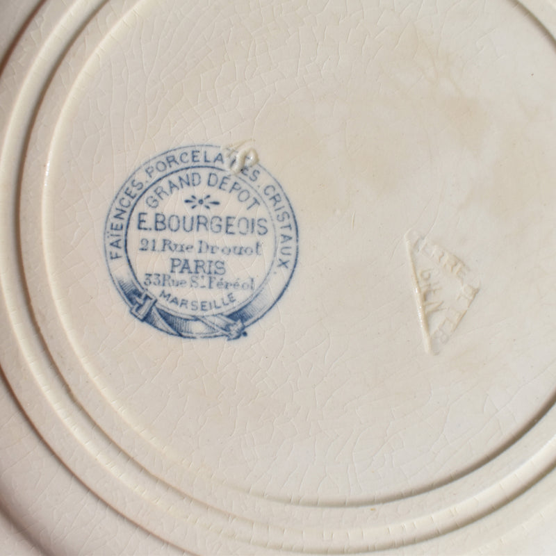 Antique Plate: E.Bourgeois (Gien) Ibis Carré Bleu A