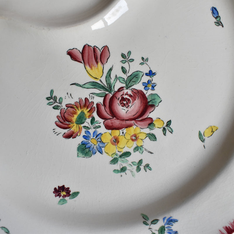 Antique plate Longchamp Olga