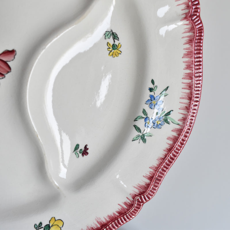 Antique plate Longchamp Olga