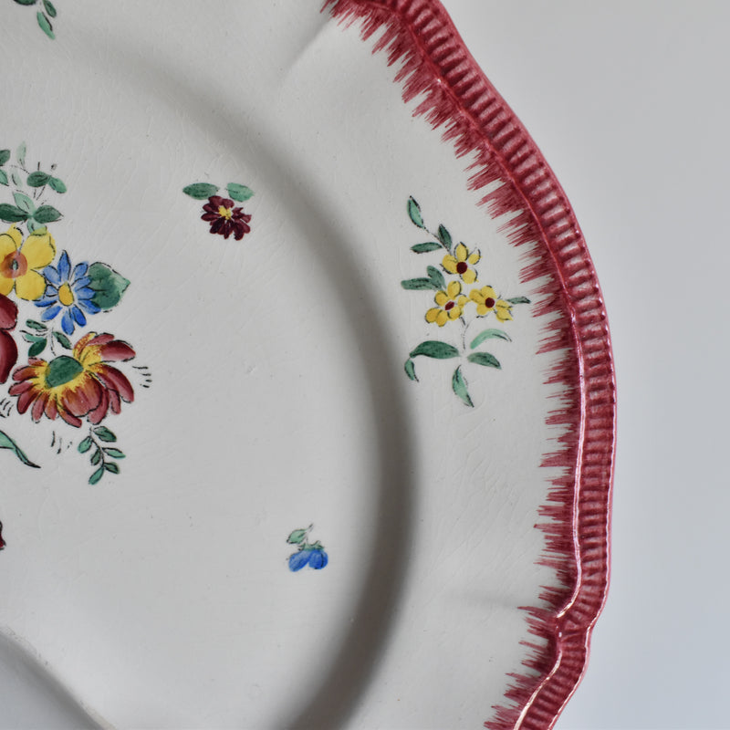 Antique plate Longchamp Olga