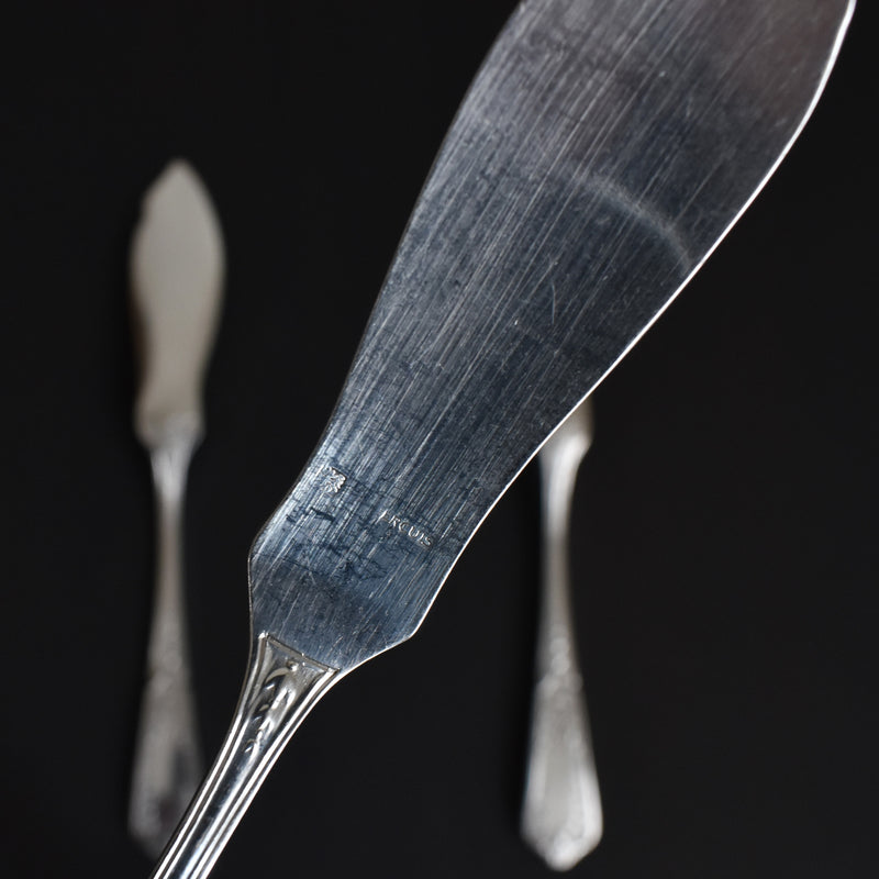 ヴィンテージ魚用ナイフ Ercuis（一部大阪店展示中）