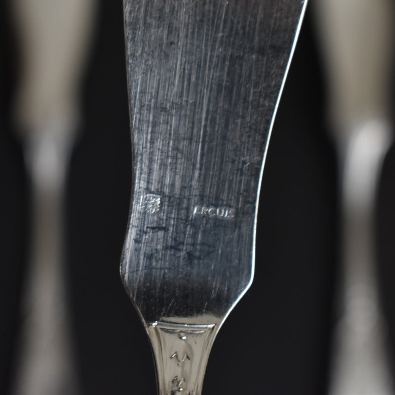 ヴィンテージ魚用ナイフ Ercuis（一部大阪店展示中）