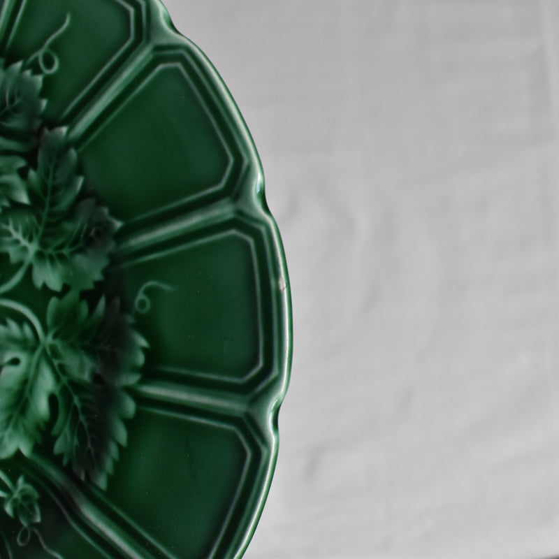 Antique Dessert Plate, Sarreguemines Barbotine Vigne verte C