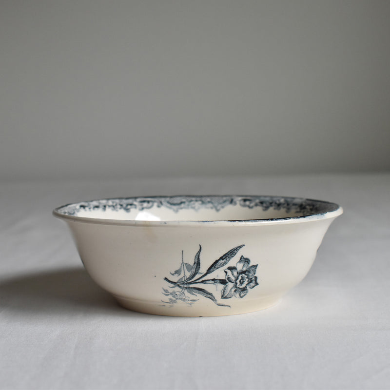 Antique Bowl - Sarreguemines Fontanges