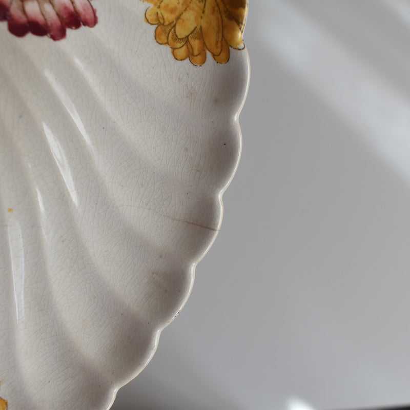 Antique Plate: W.A.A. & Cie Chrysanthemum