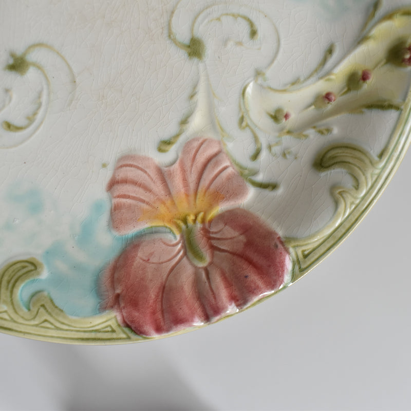 Antique dessert plate Lunéville Barbotine Pensée B
