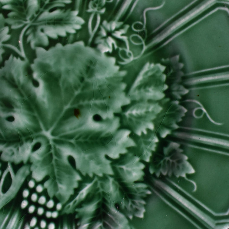 Antique Dessert Plate Sarreguemines Barbotine Green Vine E