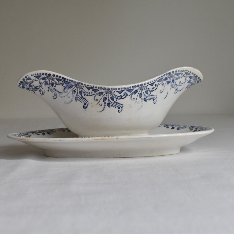 Vintage Sauce Boat HBCM (Creil et Montereau) Toulon