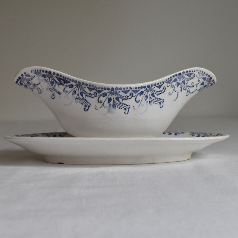 Vintage Sauce Boat HBCM (Creil et Montereau) Toulon