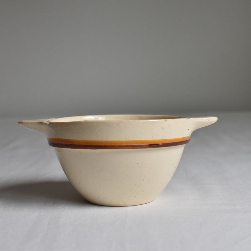 Vintage Bowl, Digoin & Sarreguemines, oreille A (on display at Osaka store)
