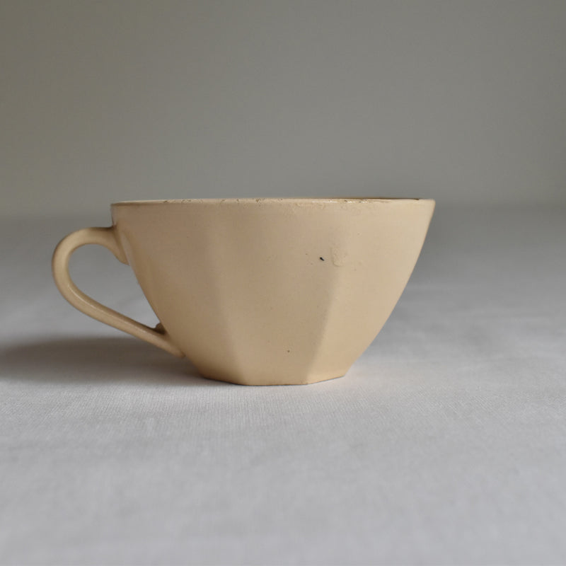 Antique Cup Badonviller Octogonal B