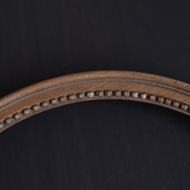 Antique Frame - Round Wood Dot