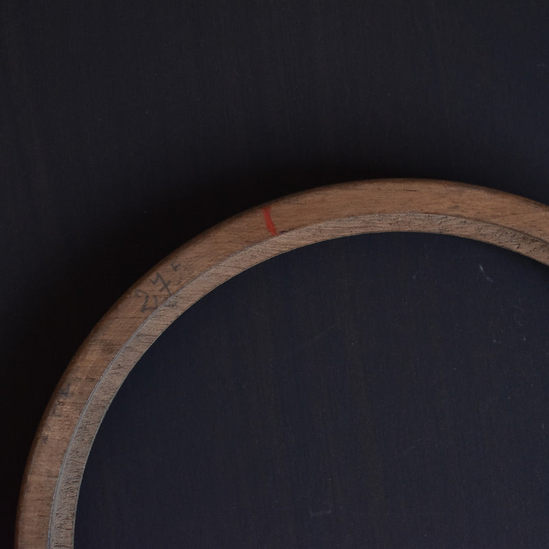Antique Frame - Round Wood Dot