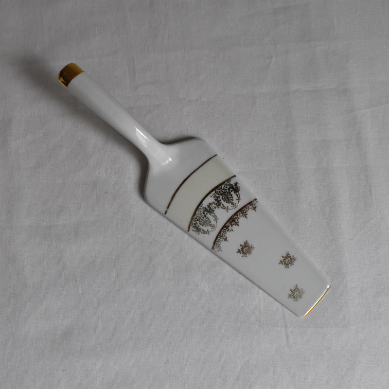 Vintage Cake Server Porcelaine de Paris