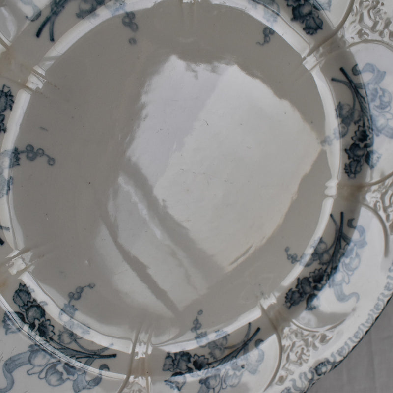 Antique Pedestal Plate Lonwy Muguet (Lily of the Valley) B