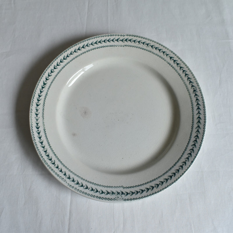 Antique Plate Gien Laurier B