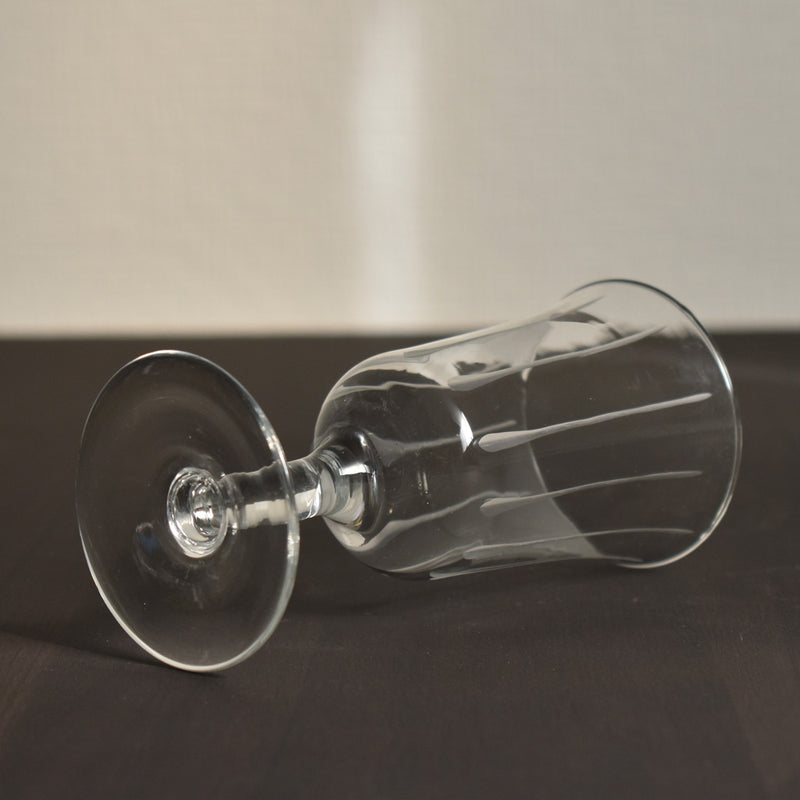 ヴィンテージグラス　脚付き　B