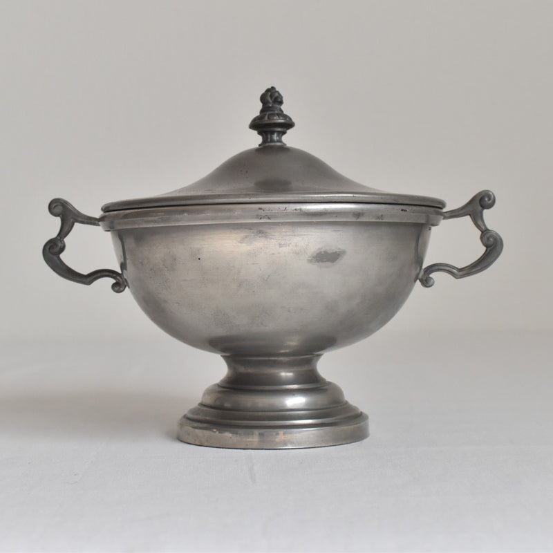 Vintage Bonbonnière B