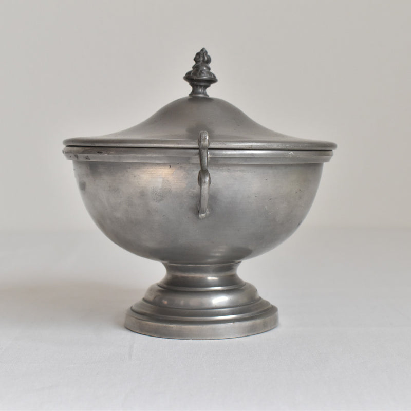 Vintage Bonbonnière B