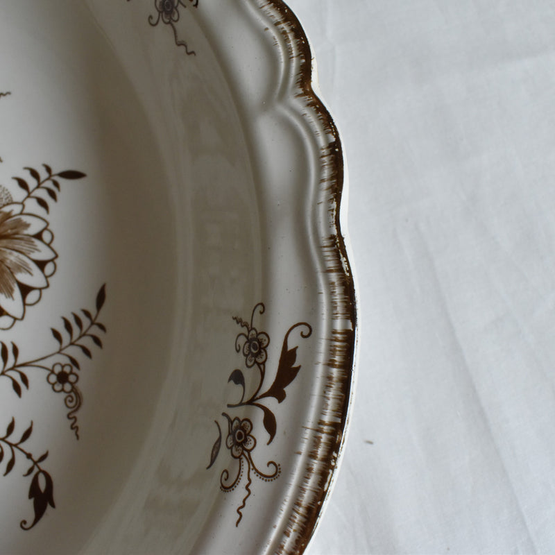 Antique deep dish Sarreguemines Windsor